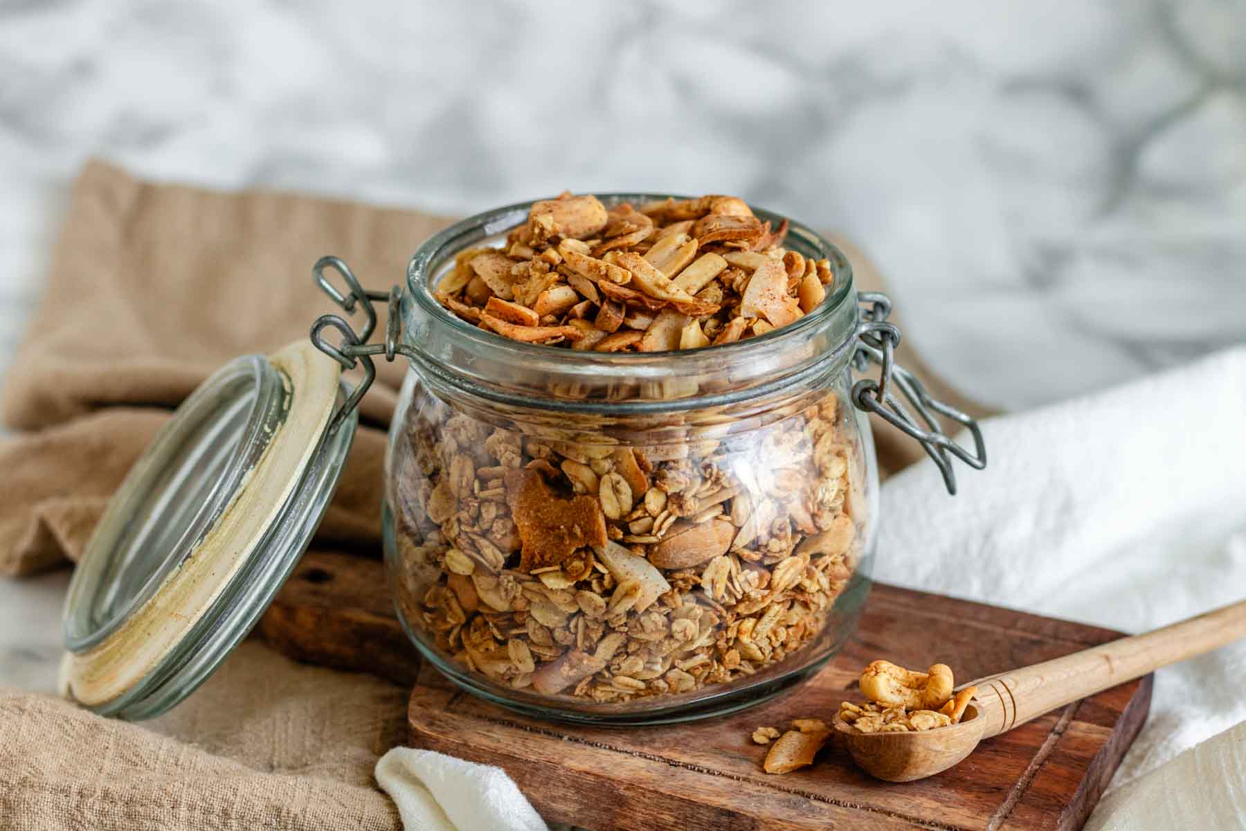 Chrupiąca świeżość: domowe granole